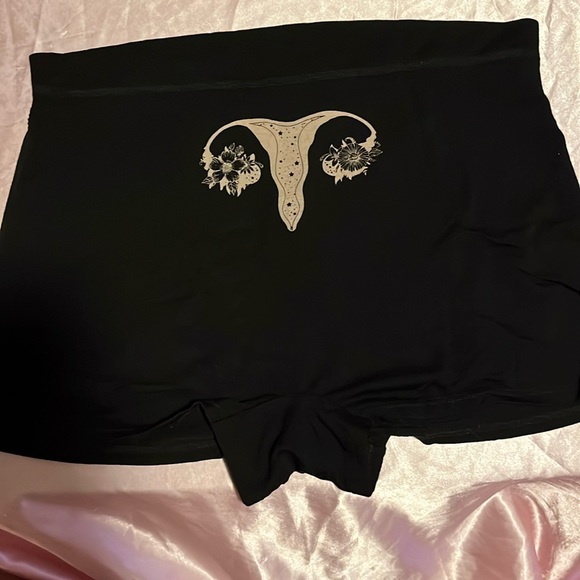 Purusha People Other - Purusha People Universe, boy shorts, uterus design, black/tan, large